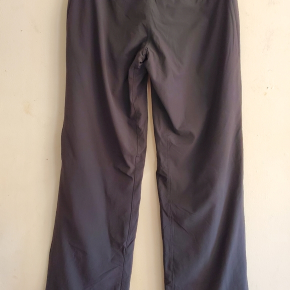 Mountain  Hard wear women's outdoor pant size 6/32. - Picture 5 of 7